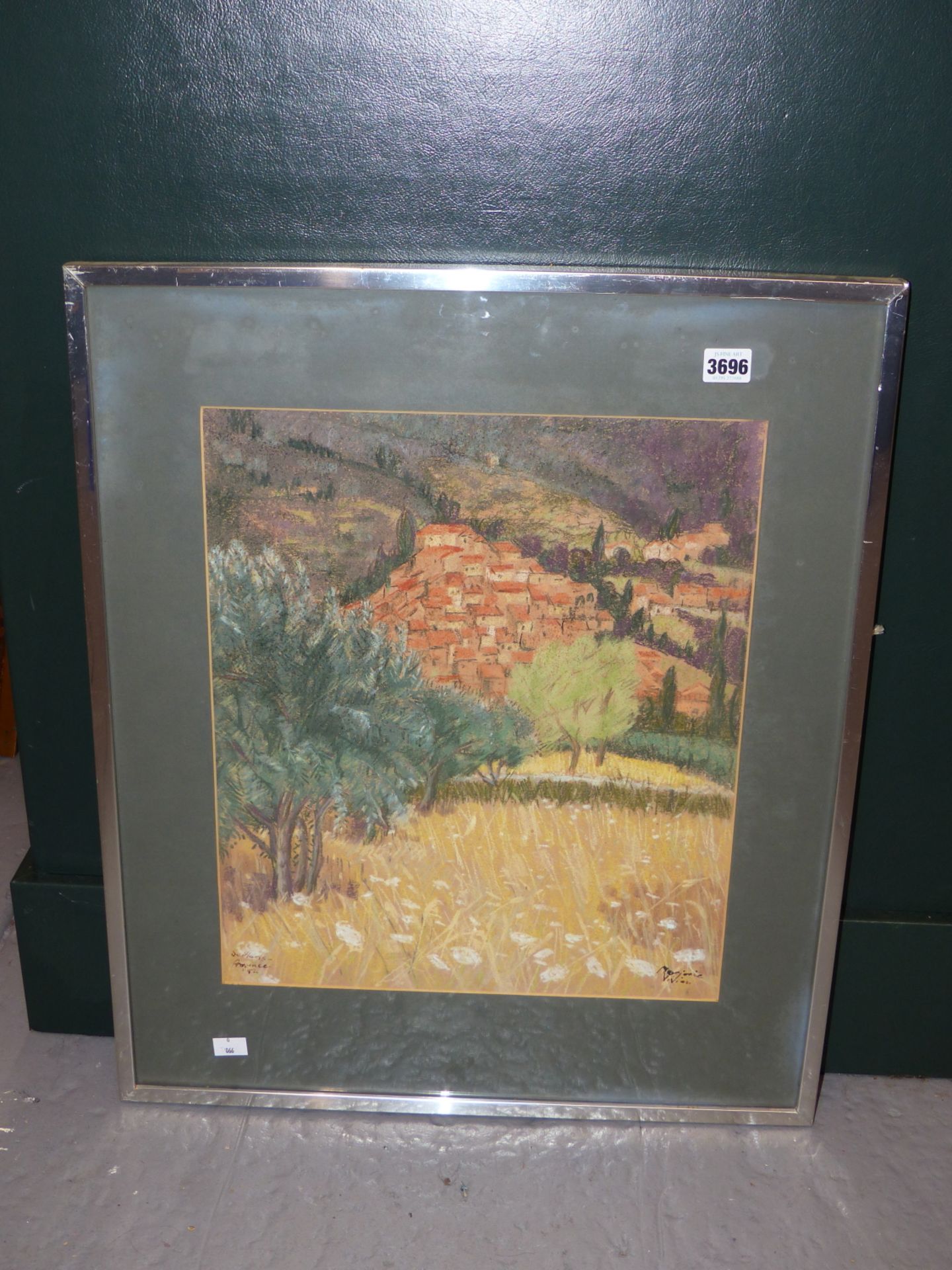 MARJORIE VIVIAN (20TH CENTURY) ARR. SEILLANS, PROVENCE. PASTEL. SIGNED AND TITLED, DATED '82. 38 X - Image 3 of 6