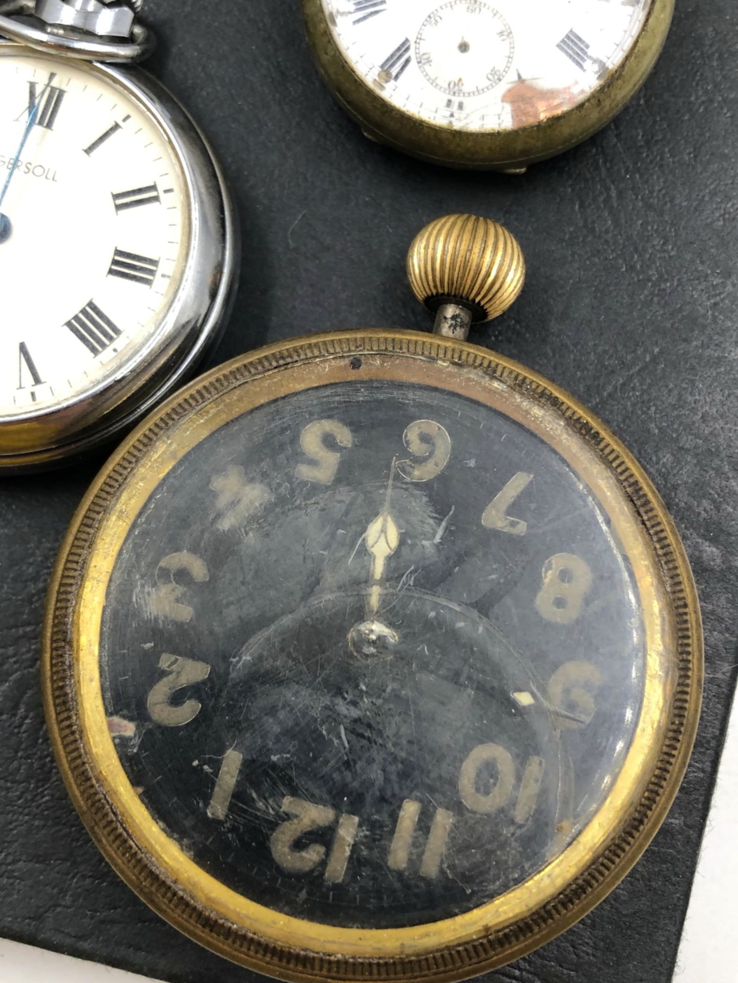 POCKET WATCHES TO INCLUDE A VINTAGE ART DECO ELGIN CUSHION SHAPED OPEN FACE EXAMPLE, TWO JUMBO - Image 7 of 7