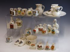 A QUANTITY OF VINTAGE CRESTED WARES TO INCLUDE GOSS, TUDOR, STANLEY, FLORENTINE, CARLTON CHINA,