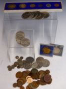 A COLLECTION OF VARIOUS COINS TO INCLUDE 16 CHURCHILL CROWNS, 4 KENNEDY HALF DOLLARS, A 1966