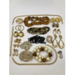 A COLLECTION OF FIVE PIECES OF MONET SIGNED COSTUME JEWELLERY, TOGETHER WITH OTHER VINTAGE COSTUME