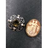 A HALLMARKED 9ct GOLD CAMEO BROOCH IN A ROPE EDGE FRAME TOGETHER WITH SCOTTISH THISTLE STONE SET