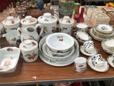 WORCESTER EVESHAM PATTERN WARES TOGETHER WITH ROYAL CHELSEA TEA AND SOUP WARES
