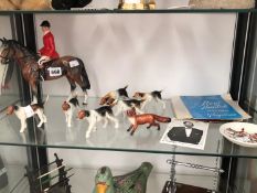 A POTTERY HUNTSMAN, FOX AND HOUNDS, COINS, A SIGNED JIMMY LLOYD PHOTOGRAPH ANOTHER OF VINCE EARL AND