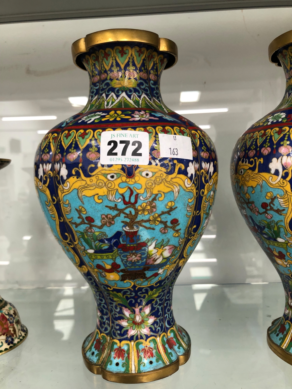 CHINESE CLOISONNE: PAIRS OF VASES, TABLE LAMPS AND CANDLESTICKS TOGETHER WITH TWO SINGLE VASES - Image 19 of 39