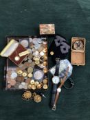 A GROUP OF VINTAGE GB AND WORLD COINS, A MONOCLE, ROYAL NAVEL SHOULDER TITLES AND BUTTONS, A GOLD
