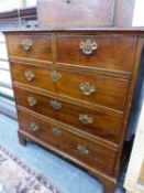 A GEORGE III MAHOGANY SMALL CHEST OF DRAWERS.