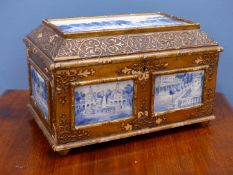A LATE 19th/EARLY 20th C. BOX PAINTED IN BLUE AND WHITE WITH EIGHT ITALIANATE TOWN SCENES DIVIDED BY