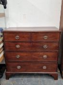 A LATE GEORGIAN MAHOGANY FIVE DRAWER CHEST WITH BRACKET FEET
