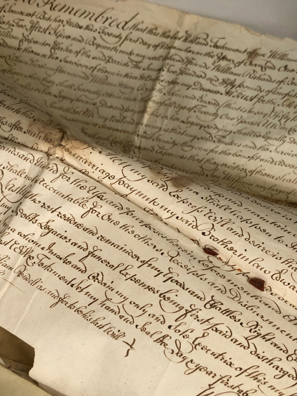 A GOOD COLLECTION OF VELLUM AND OTHER DEEDS AND INDENTURE DATING PRINCIPALLY 1800 TO 1830'S. - Image 2 of 9