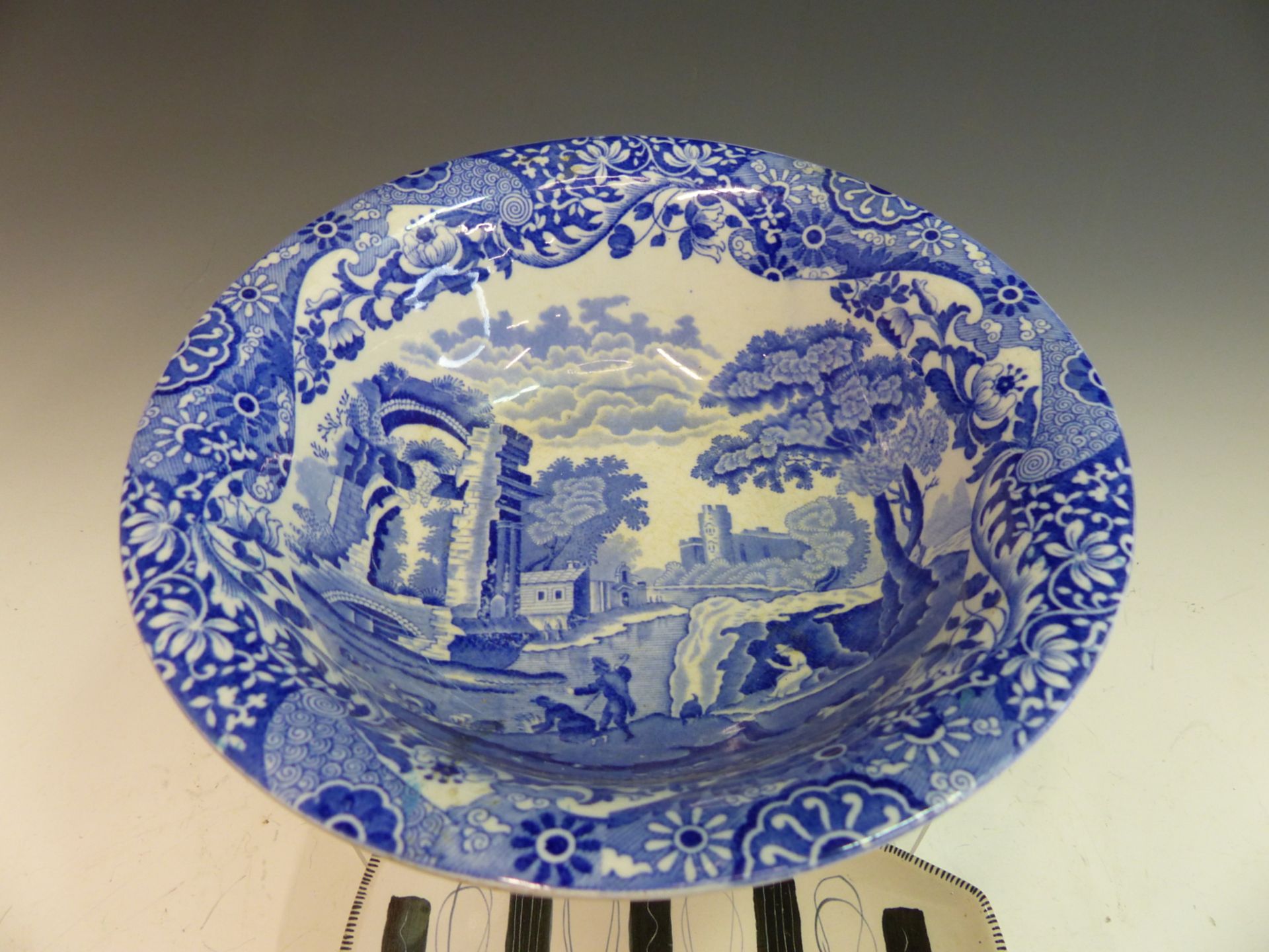 A SPODES ITALIAN BLUE AND WHITE BOWL AND RYE POTTERY BOWL. - Image 2 of 4