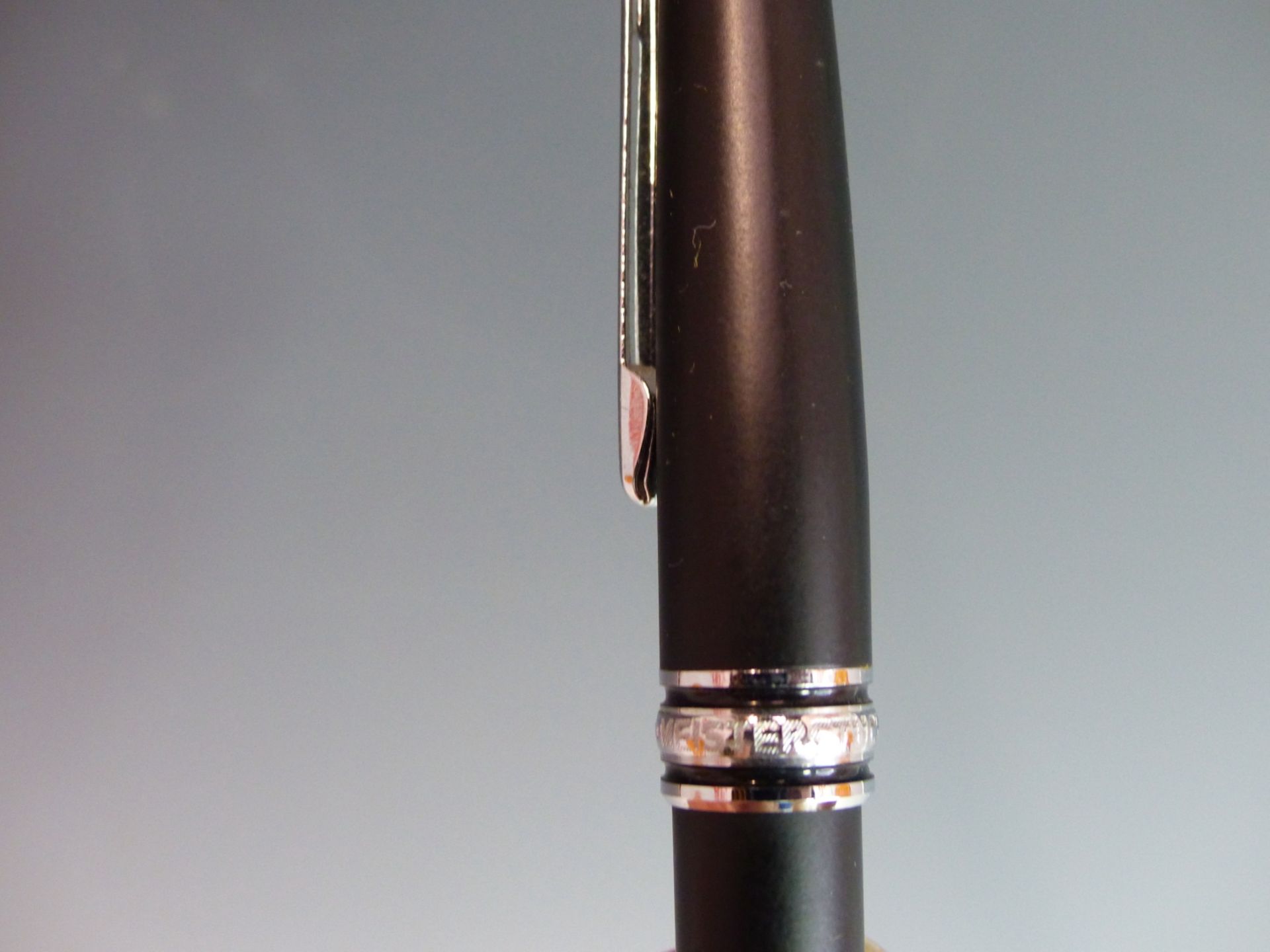 A MONT BLANC MEISTERSTUCK BALL POINT PEN. THE CAP BAND INSCRIBED 75 YEARS OF PASSION. - Image 4 of 5
