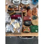 A COLLECTION OF BOXES AND BASKETS TO INCLUDE CHINESE AND JAPANESE LACQUER, ELECTROPLATE AND OTHER