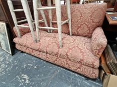 A SMALL VICTORIAN SETTEE