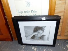 FOUR FRAMED PHOTOGRAPHIC PRINTS OF FILM STARS TOGETHER WITH A FRAMED HUMOROUS QUOTE (5)
