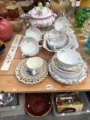 A QTY OF ANTIQUE AND LATER DECORATIVE DINNERWARES ETC.