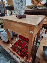 A VINTAGE CHILDS SCHOOL DESK