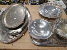 A QUANTITY OF VARIOUS SILVERPLATED TRAYS AND STANDS.