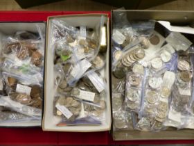 A GOOD COLLECTION OF VINTAGE GB COINS, MAINLY GEORGE VI AND LATER (3 BOXES).