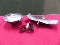 A GREEK 925 STAMPED SILVER SHALLOW DISH, A 925 STAMPED FLORAL EDGED BOWL AND TWO PLATED NAPKIN