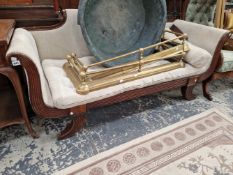 A WILLIAM IV SCROLL END SETTEE.