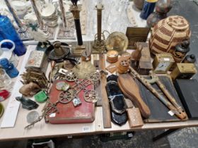 TWO BRASS TABLE LAMPS, VARIOUS METAL WARES, ORNAMENTS, 1950'S ORDER BOOK, PLAYING CARDS ETC.