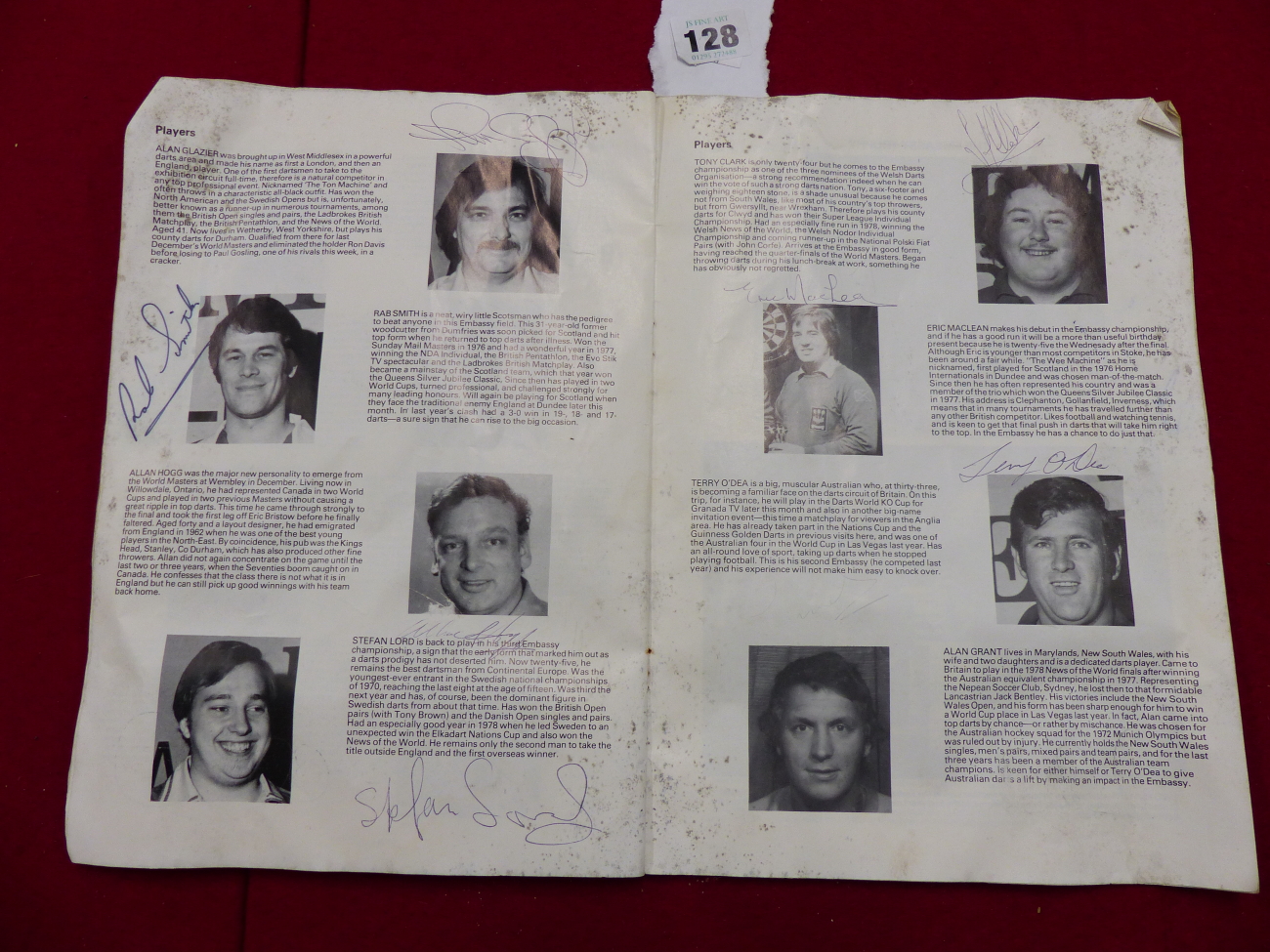 AN EMBASSY WORLD DARTS CHAMPIONSHIP PROGRAMME NK SIGNED BY THE PLAYERS FROM THE 1980'S. - Image 10 of 15