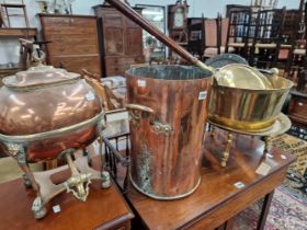 A COLLECTION OF COPPER AND BRASSWARES.