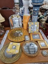 A VINTAGE VINCENT CADEAUX VASE, VARIOUS MIRRORS ETC.