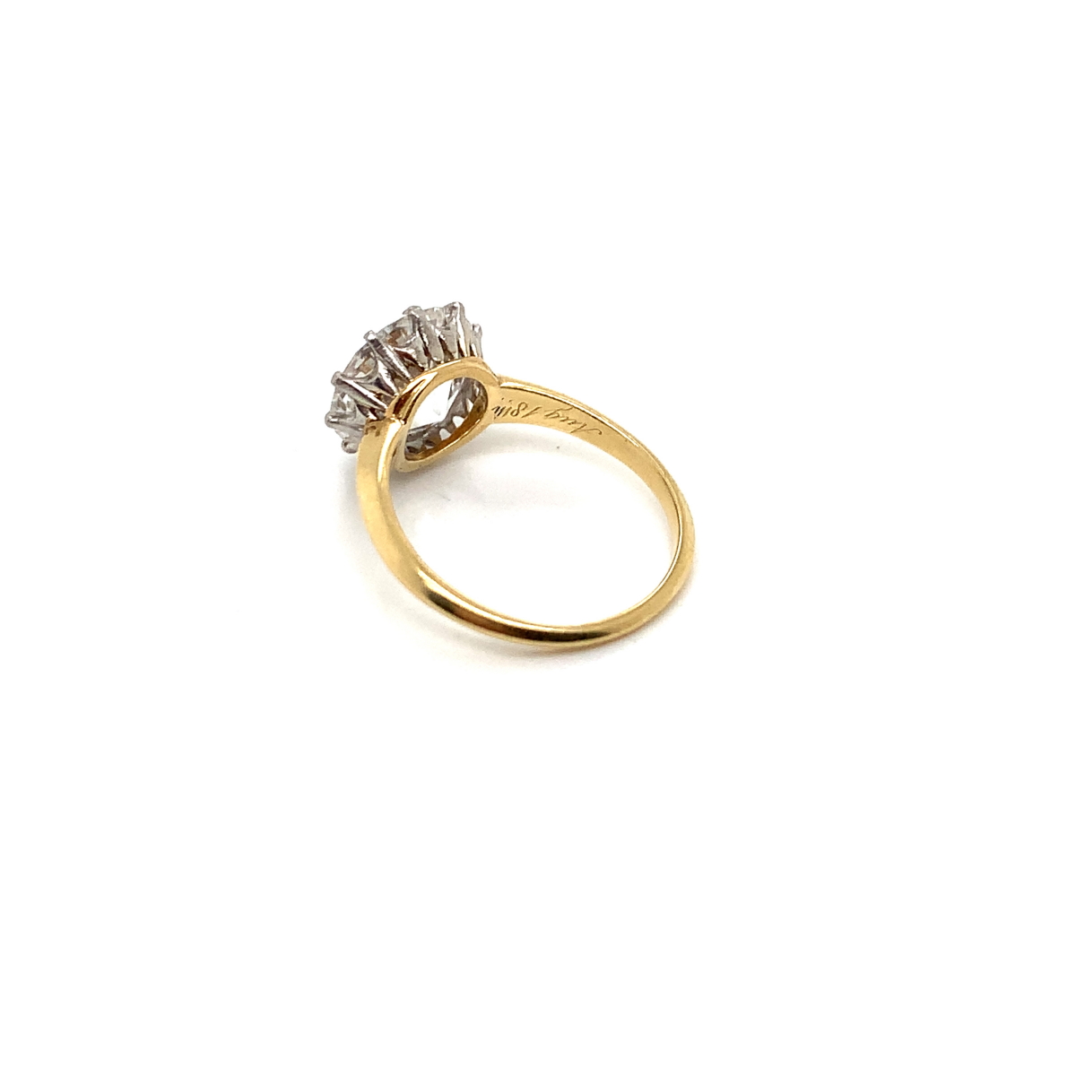 AN ANTIQUE OLD EUROPEAN CUT DIAMOND SINGLE STONE RING. THE IMPRESSIVE DIAMOND IN A TEN CLAW PLATINUM - Image 10 of 20