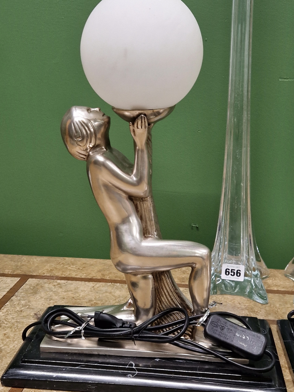 A PAIR OF ART DECO STYLE CAST WHITE METAL SCULPTURAL DESK LAMPS. - Image 2 of 3