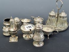 FIVE HALLMARKED SILVER MUSTARD POTS, THREE PEPPERS AND A TUB SALT TOGETHER WITH AN EPNS 3 PIECE
