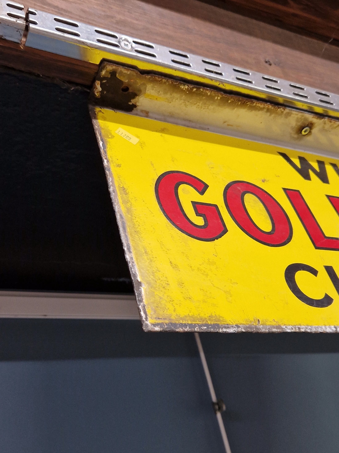 A YELLOW GROUND SIGN FOR WILLS GOLD FLAKE CIGARETTES - Image 2 of 4