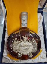 WHYTE AND MACKAY 12 YEAR OLD ( CHARLES AND DIANA 1981 BOTTLING) 1 BOTTLE IN PRESENTATION BOX.