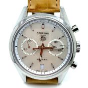 A TAG HEUER CARRERA CLASSIC CV2115 CALIBRE 17 AUTOMATIC CHRONOGRAPH WATCH WITH MOTHER OF PEARL