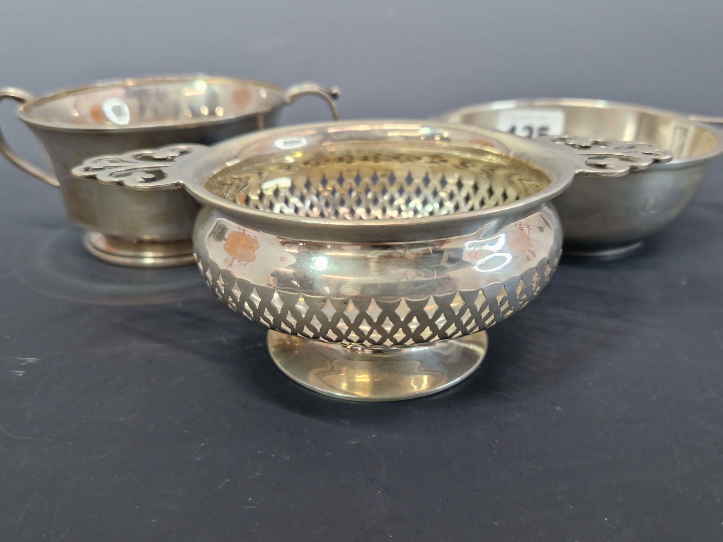THREE HALLMARKED SILVER TWO HANDLED BOWLS TO INCLUDE ONE WITH PIERCED SIDES, 364Gms. - Image 2 of 7