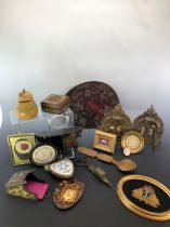 COLLECTORS ITEMS: TO INCLUDE, A TUNBRIDGE WARE BOX, LOVE TOKENS, A FLOWER EMBROIDERED FACE SCREEN