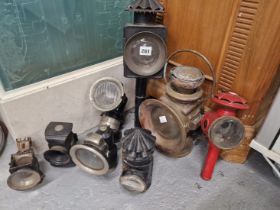 A COLLECTION OF EIGHT VARIOUS CARRIAGE AND BIKE LAMPS