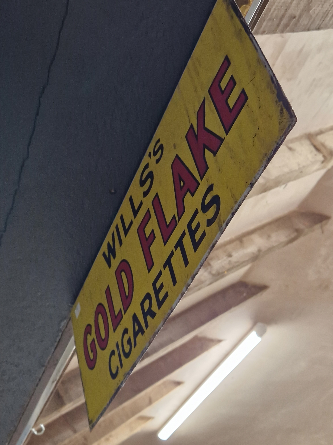 A YELLOW GROUND SIGN FOR WILLS GOLD FLAKE CIGARETTES - Image 3 of 4