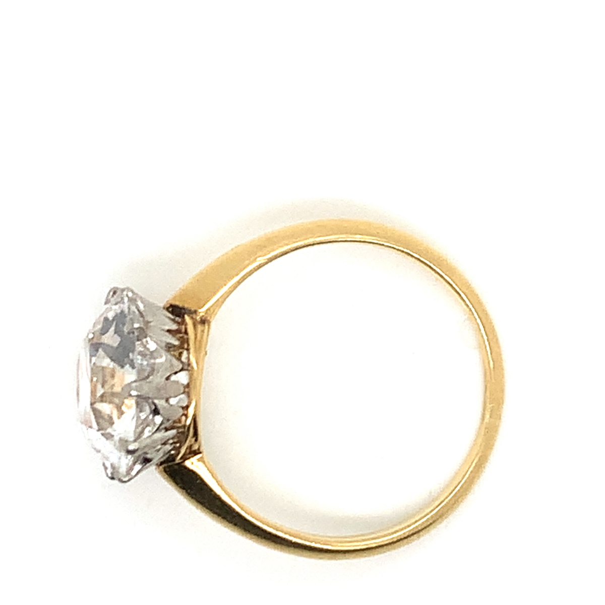 AN ANTIQUE OLD EUROPEAN CUT DIAMOND SINGLE STONE RING. THE IMPRESSIVE DIAMOND IN A TEN CLAW PLATINUM - Image 6 of 20