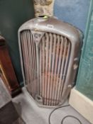 A VINTAGE ROVER? CHROME RADIATOR GRILL