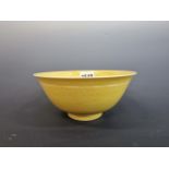 A CHINESE STRAW YELLOW GLAZED BOWL, THE EXTERIOR WITH A SCRATCHED DECORATION OF CHILDREN PLAYING