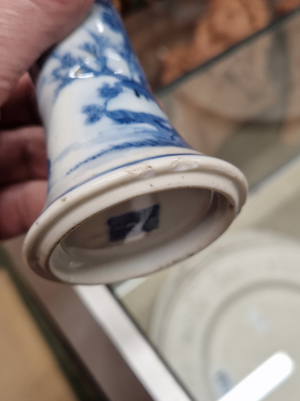 A PAIR OF CHINESE BLUE AND WHITE WAISTED CYLINDRICAL VASES PAINTED WITH MOUNTAINOUS LANDSCAPES, SEAL - Image 21 of 22