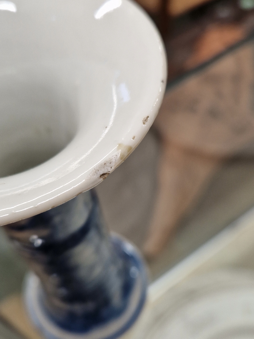 A PAIR OF CHINESE BLUE AND WHITE WAISTED CYLINDRICAL VASES PAINTED WITH MOUNTAINOUS LANDSCAPES, SEAL - Image 20 of 22