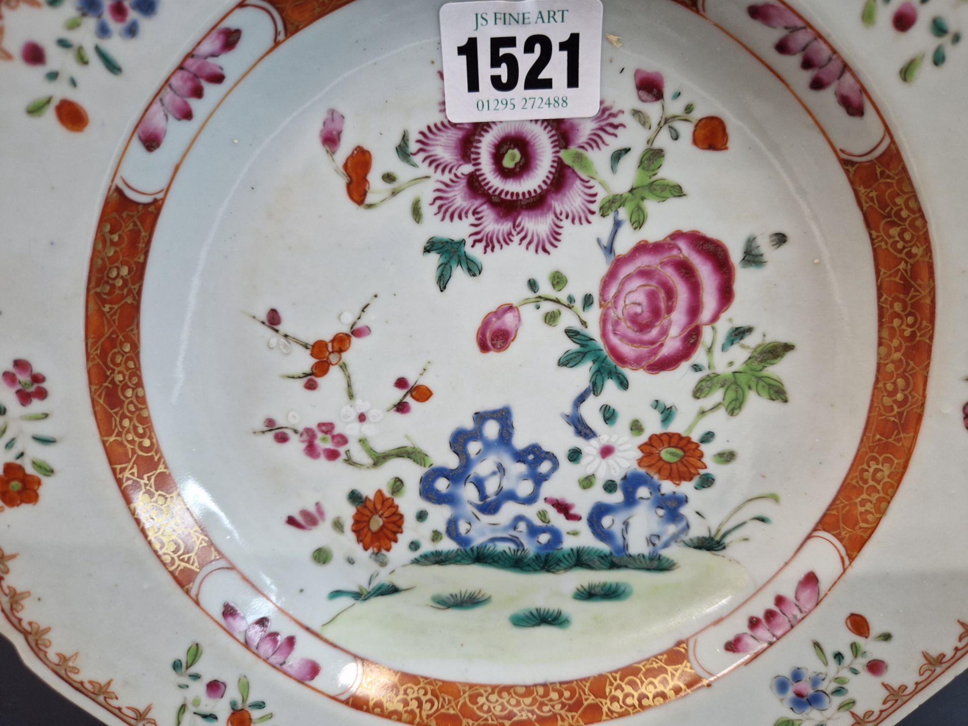 A PAIR OF 18th C. CHINESE FAMILLE ROSE FLORAL OCTAGONAL SOUP PLATES - Image 6 of 7