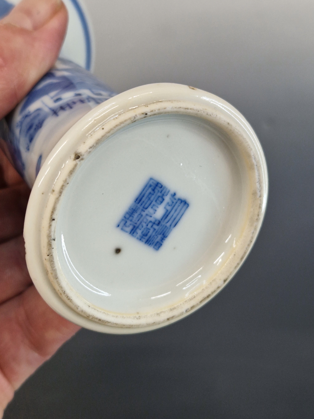 A PAIR OF CHINESE BLUE AND WHITE WAISTED CYLINDRICAL VASES PAINTED WITH MOUNTAINOUS LANDSCAPES, SEAL - Image 4 of 22