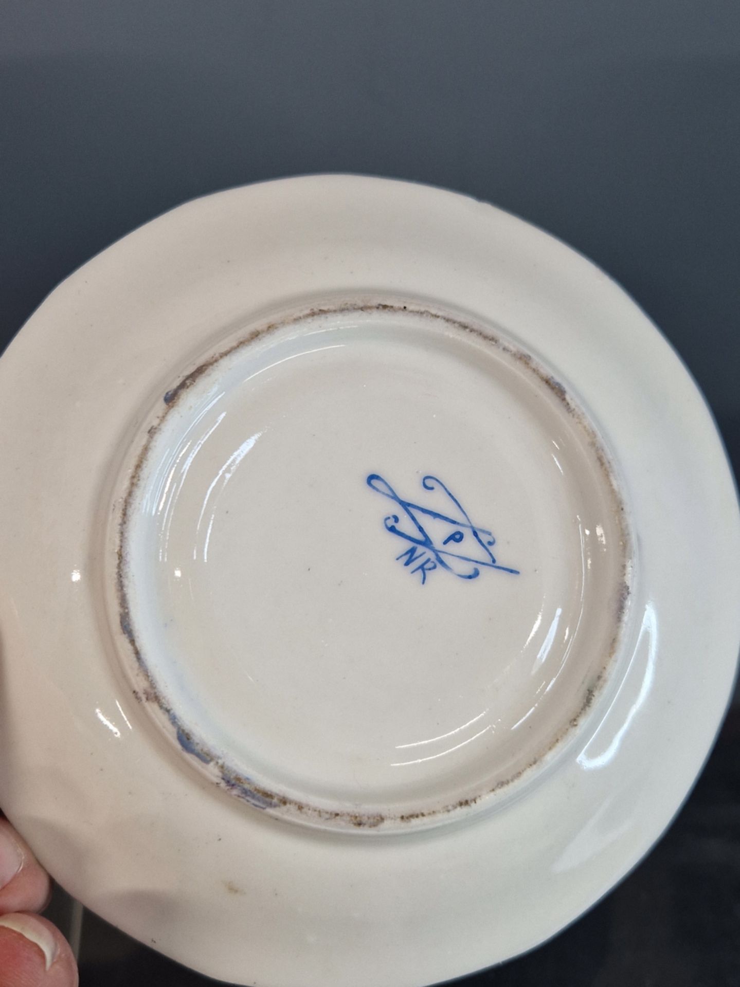 A PARIS PORCELAIN SEVRES STYLE BLUE GROUND FLOWER PAINTED TEA POT, COVER, CUP AND SAUCER - Image 12 of 12