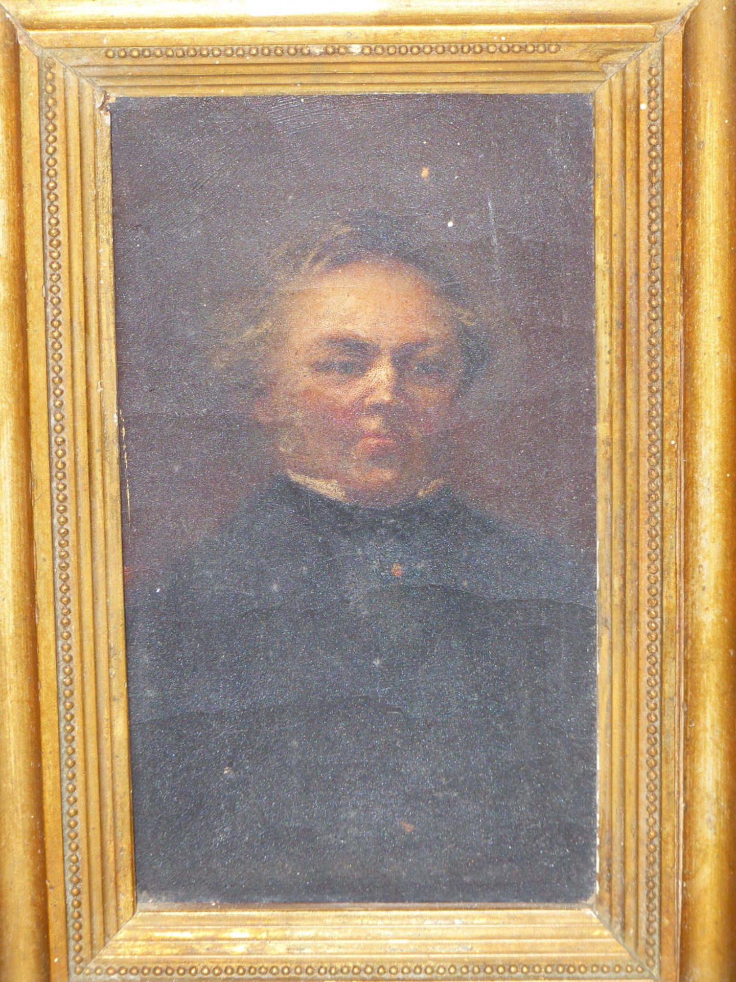 19TH CENTURY ENGLISH SCHOOL. PORTRAIT STUDY OF A GENTLEMAN. OIL ON CANVAS. 12 X 22 cm.