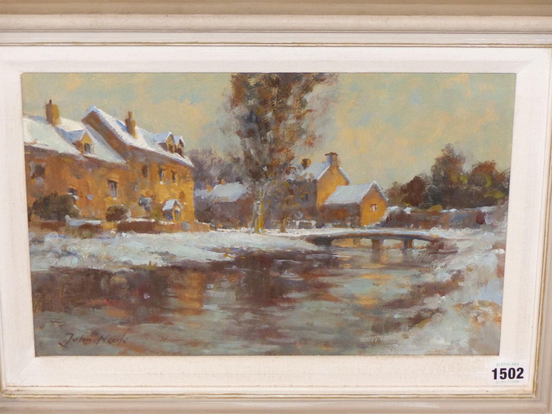 20th C. ENGLISH SCHOOL A COTSWOLD VILLAGE, LOWER SLAUGHTER, SIGNED INDISTINCTLY, OIL ON BOARD. 25 - Image 2 of 5