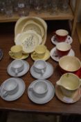 Mixed Lot: Various assorted tea and coffee ware plus further retro Beswick Dawn Chorus bowls